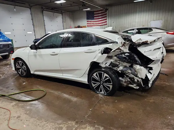 19XFC1F70HE015984 2017 HONDA CIVIC - Image 2
