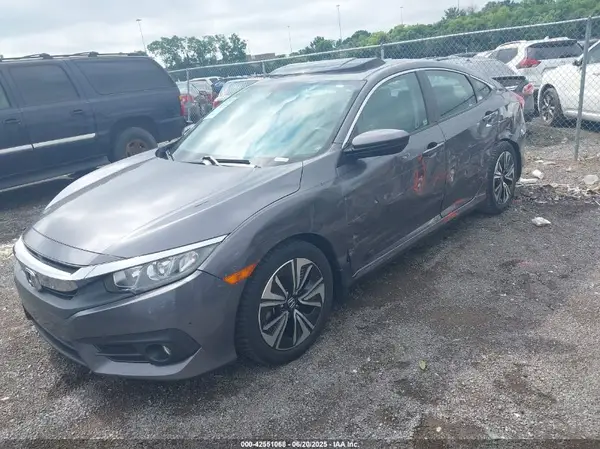 19XFC1F70HE030257 2017 HONDA CIVIC - Image 2