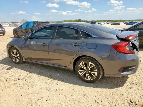 19XFC1F70HE030582 2017 HONDA CIVIC - Image 2