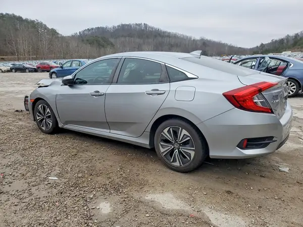 19XFC1F70HE030601 2017 HONDA CIVIC - Image 2