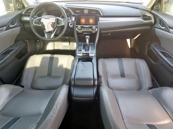 19XFC1F70JE000407 2018 HONDA CIVIC - Image 8