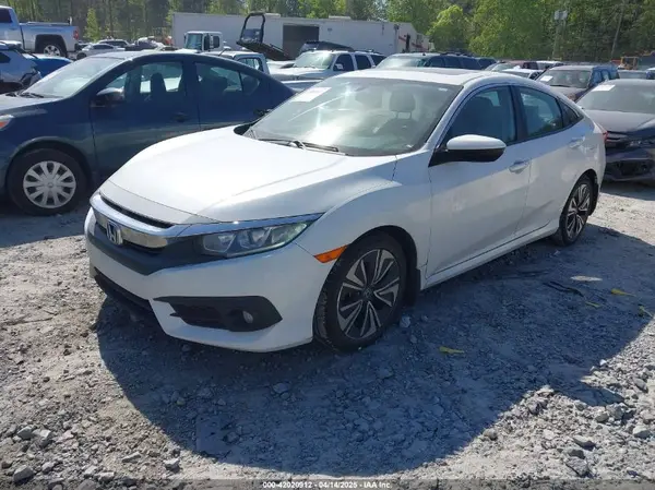 19XFC1F70JE000634 2018 HONDA CIVIC - Image 2
