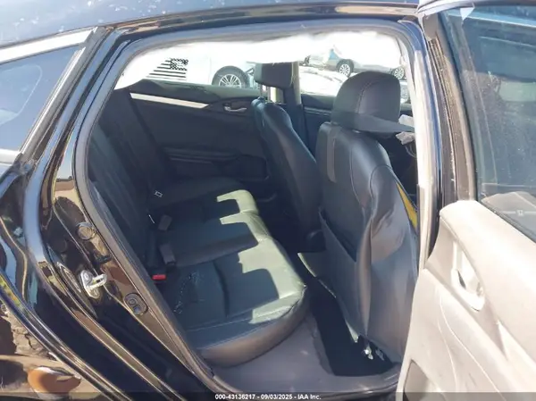19XFC1F70KE011070 2019 HONDA CIVIC - Image 8