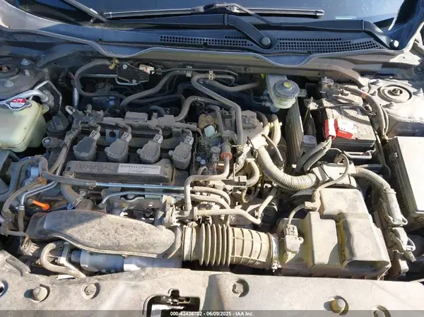 19XFC1F71GE009125 2016 HONDA CIVIC - Image 8