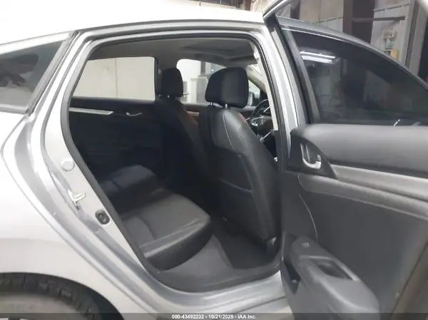 19XFC1F71GE014793 2016 HONDA CIVIC - Image 8