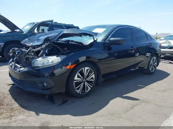 19XFC1F71GE021467 2016 HONDA CIVIC - Image 2