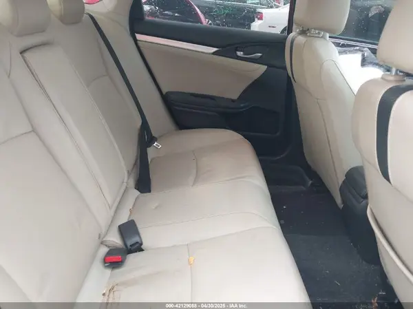 19XFC1F71GE023588 2016 HONDA CIVIC - Image 8