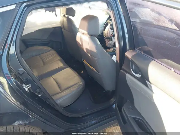 19XFC1F71GE203136 2016 HONDA CIVIC - Image 8