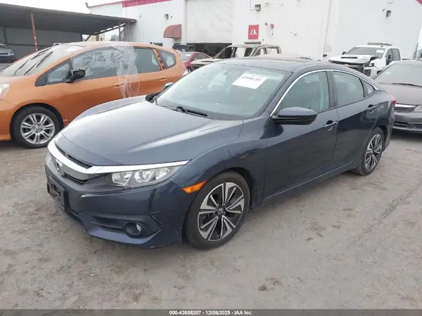 19XFC1F71GE206490 2016 HONDA CIVIC - Image 2