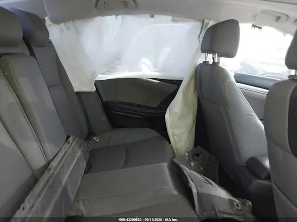 19XFC1F71GE214377 2016 HONDA CIVIC - Image 8