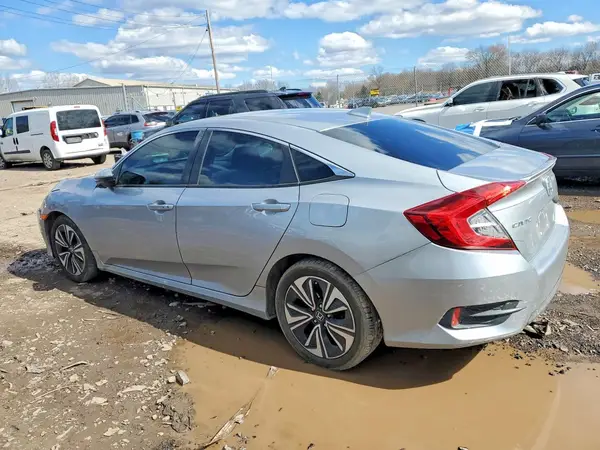 19XFC1F71GE215741 2016 HONDA CIVIC - Image 2