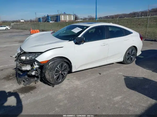 19XFC1F71GE219417 2016 HONDA CIVIC - Image 2