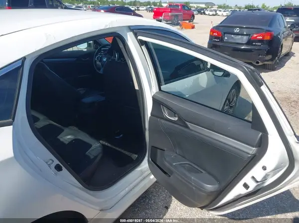 19XFC1F71HE002371 2017 HONDA CIVIC - Image 8