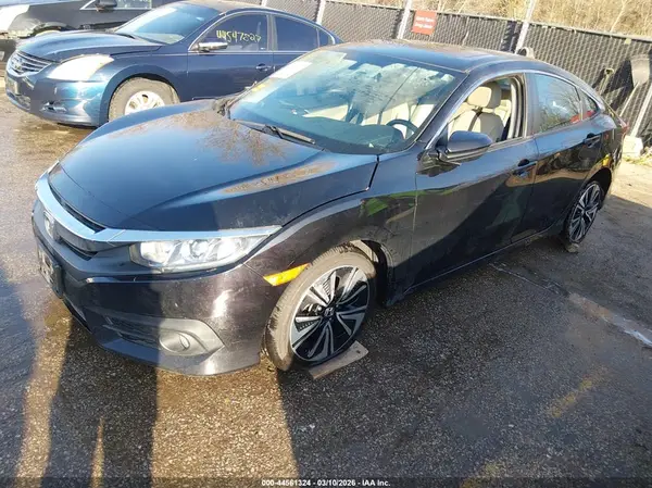 19XFC1F71HE009899 2017 HONDA CIVIC - Image 2