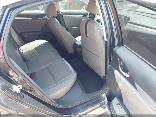 19XFC1F71HE021664 2017 HONDA CIVIC - Image 8