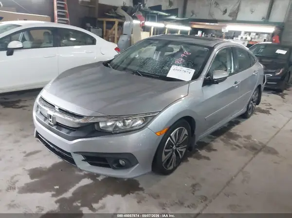 19XFC1F71HE028498 2017 HONDA CIVIC - Image 2
