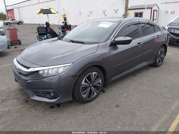 19XFC1F71HE210976 2017 HONDA CIVIC - Image 2