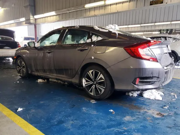 19XFC1F71JE003297 2018 HONDA CIVIC - Image 2