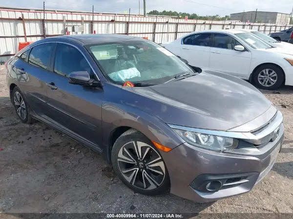 19XFC1F71JE200048 2018 HONDA CIVIC - Image 1