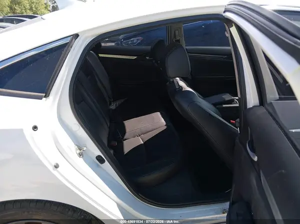 19XFC1F71KE014270 2019 HONDA CIVIC - Image 8