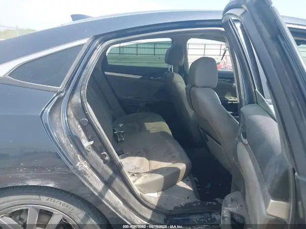 19XFC1F71LE015386 2020 HONDA CIVIC - Image 8