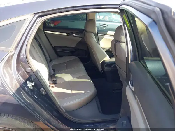 19XFC1F71LE019521 2020 HONDA CIVIC - Image 8