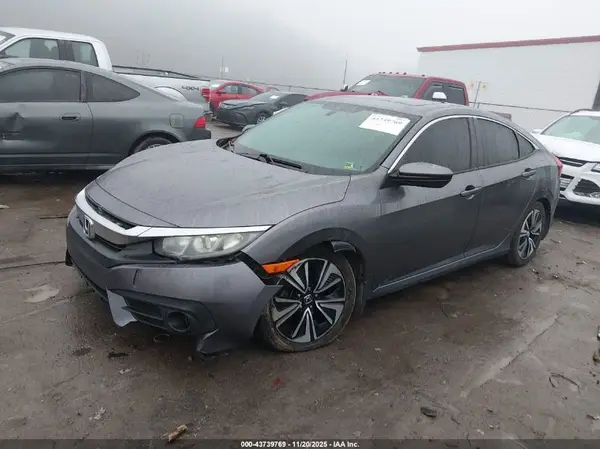 19XFC1F72GE005715 2016 HONDA CIVIC - Image 2