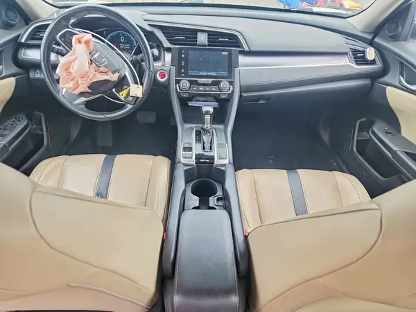 19XFC1F72GE207048 2016 HONDA CIVIC - Image 8
