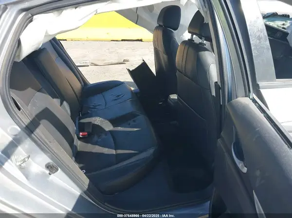 19XFC1F72GE209477 2016 HONDA CIVIC - Image 8