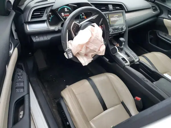 19XFC1F72HE027523 2017 HONDA CIVIC - Image 8