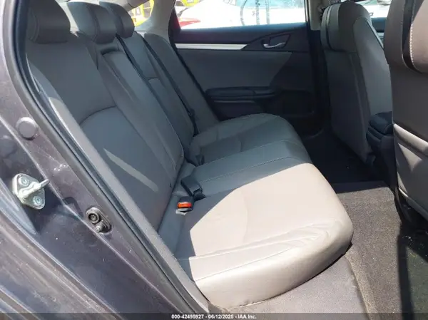 19XFC1F72HE030258 2017 HONDA CIVIC - Image 8