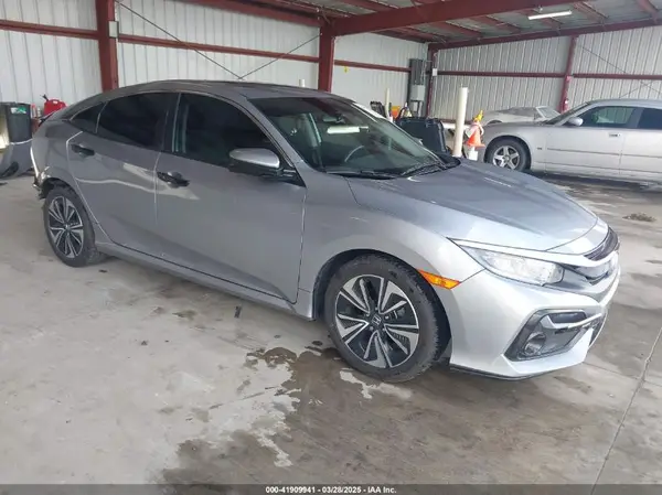 19XFC1F72HE205821 2017 HONDA CIVIC - Image 1