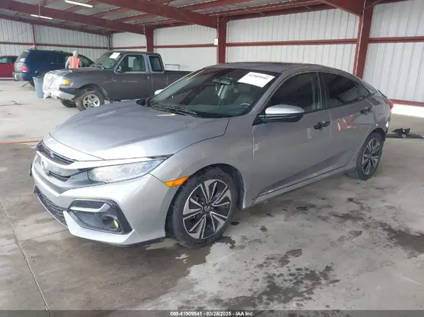 19XFC1F72HE205821 2017 HONDA CIVIC - Image 2