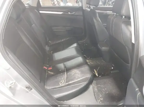 19XFC1F72HE209531 2017 HONDA CIVIC - Image 8