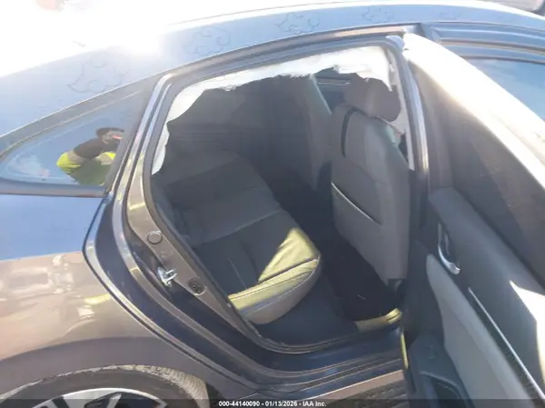 19XFC1F72HE215183 2017 HONDA CIVIC - Image 8