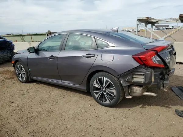 19XFC1F72JE000411 2018 HONDA CIVIC - Image 2