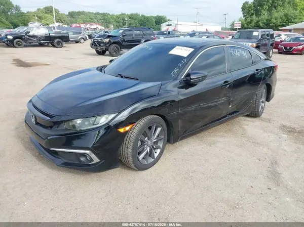 19XFC1F72KE215191 2019 HONDA CIVIC - Image 2