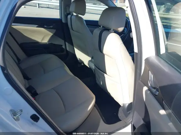 19XFC1F72LE008771 2020 HONDA CIVIC - Image 8