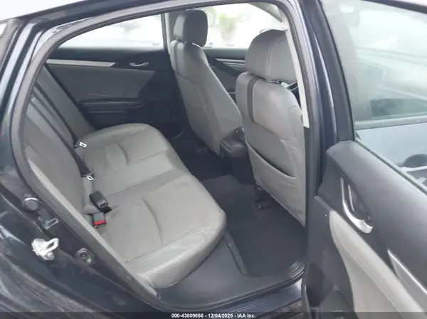 19XFC1F72ME008657 2021 HONDA CIVIC - Image 8