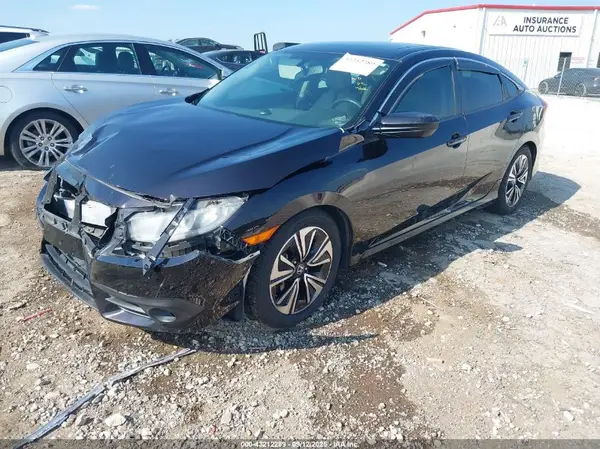 19XFC1F73GE008008 2016 HONDA CIVIC - Image 2