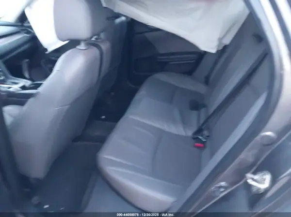 19XFC1F73GE025164 2016 HONDA CIVIC - Image 8