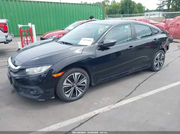 19XFC1F73GE209164 2016 HONDA CIVIC - Image 2