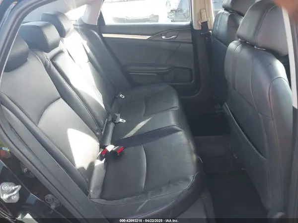 19XFC1F73GE215112 2016 HONDA CIVIC - Image 8