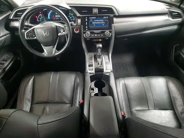 19XFC1F73HE011590 2017 HONDA CIVIC - Image 8