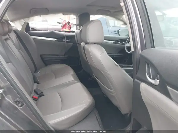 19XFC1F73HE015378 2017 HONDA CIVIC - Image 8