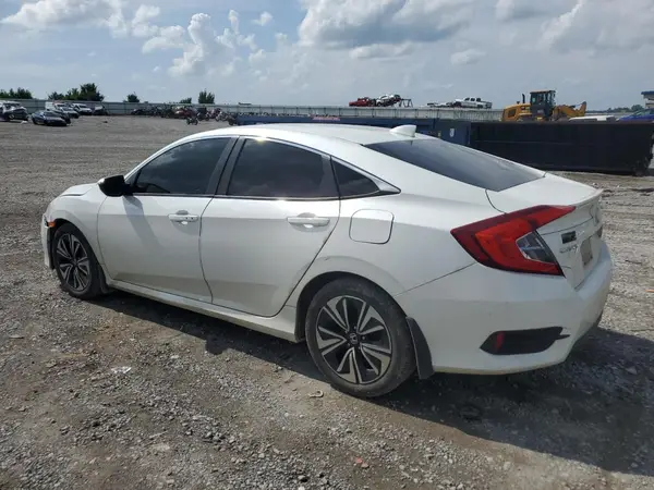 19XFC1F73HE015672 2017 HONDA CIVIC - Image 2