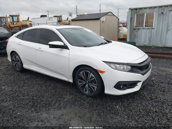 19XFC1F73HE016756 2017 HONDA CIVIC - Image 1