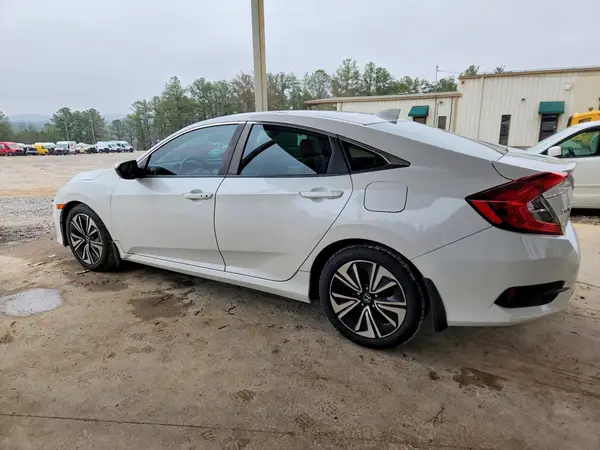 19XFC1F73HE023710 2017 HONDA CIVIC - Image 2