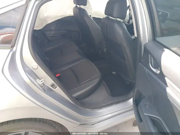 19XFC1F73HE033542 2017 HONDA CIVIC - Image 8