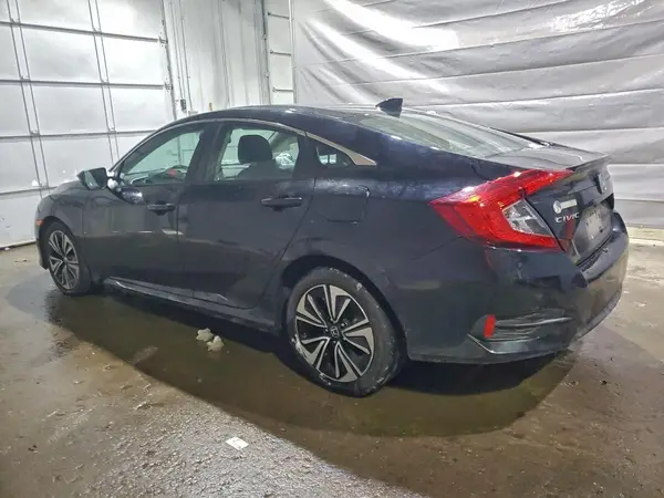 19XFC1F73HE207643 2017 HONDA CIVIC - Image 2